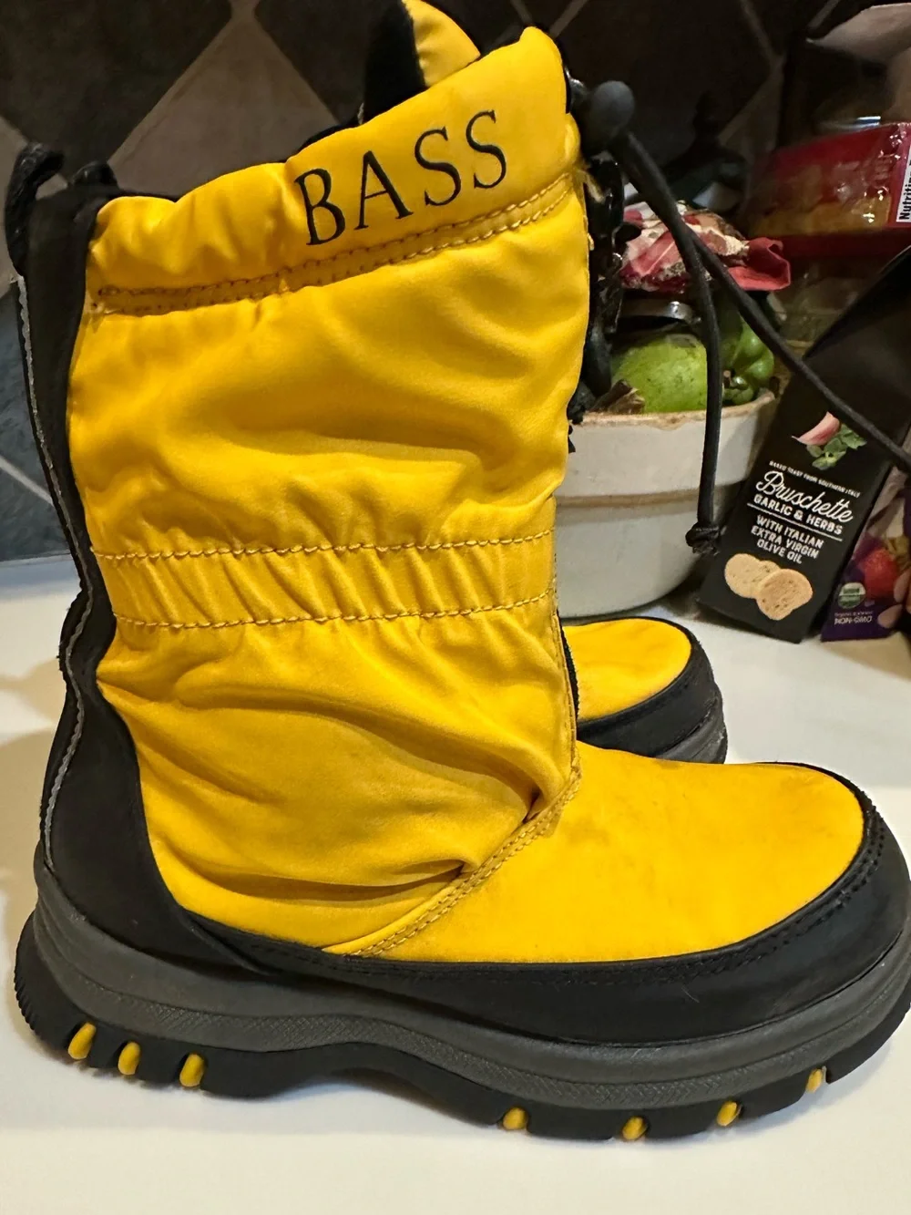 VTG BASS FREEZE INSULATED RAIN SNOW BOOT YOUTH SZ 1M RAINBOOTS GUMBOOTS GALOSHES